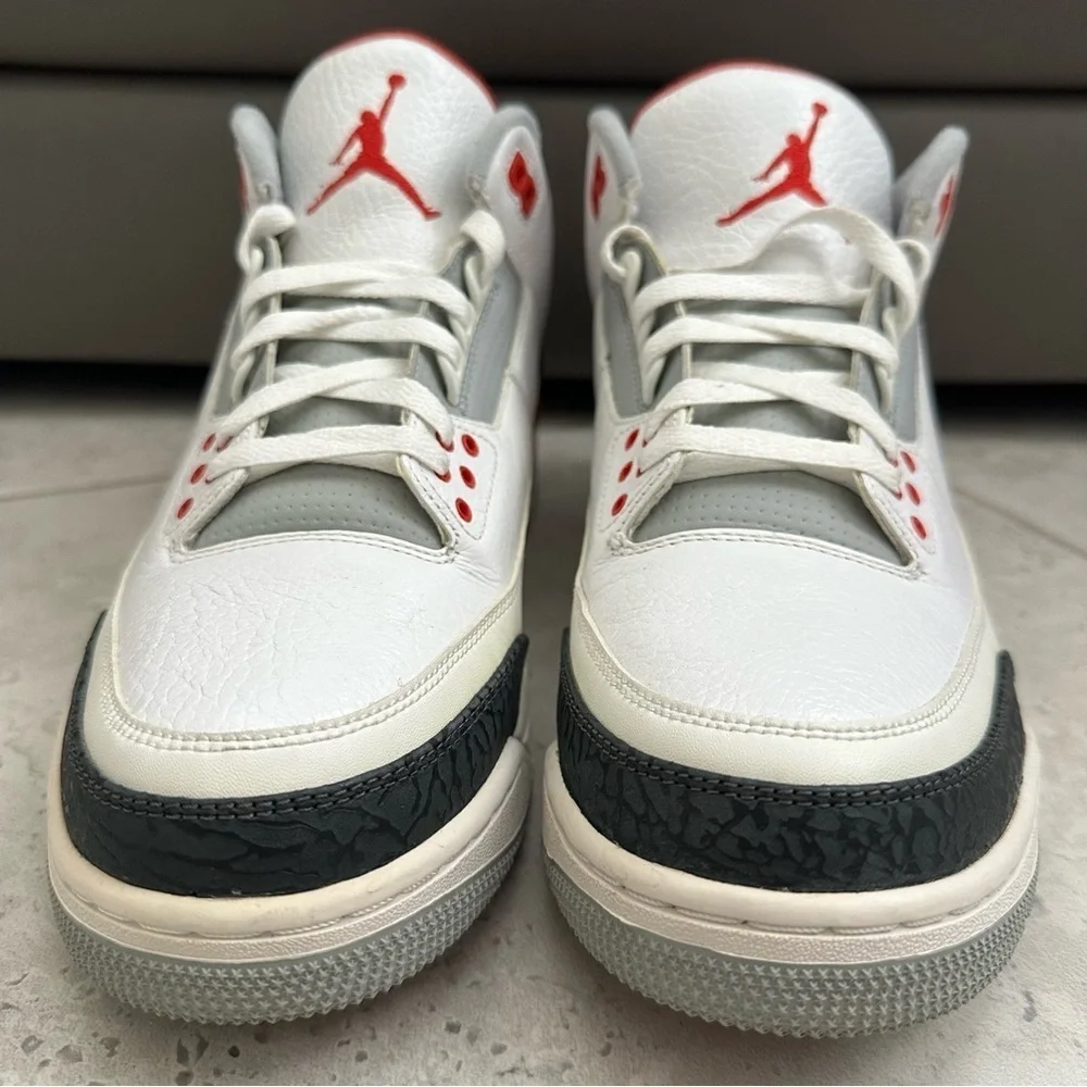 Jordan 3 Retro Sneaker Size 11.5 Men